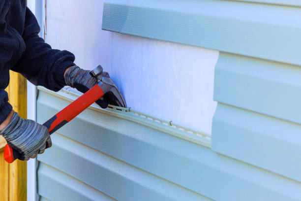 Reliable Storm Damage Siding Repair contractor in Oak Ridge, TN by Superior Siding Solutions